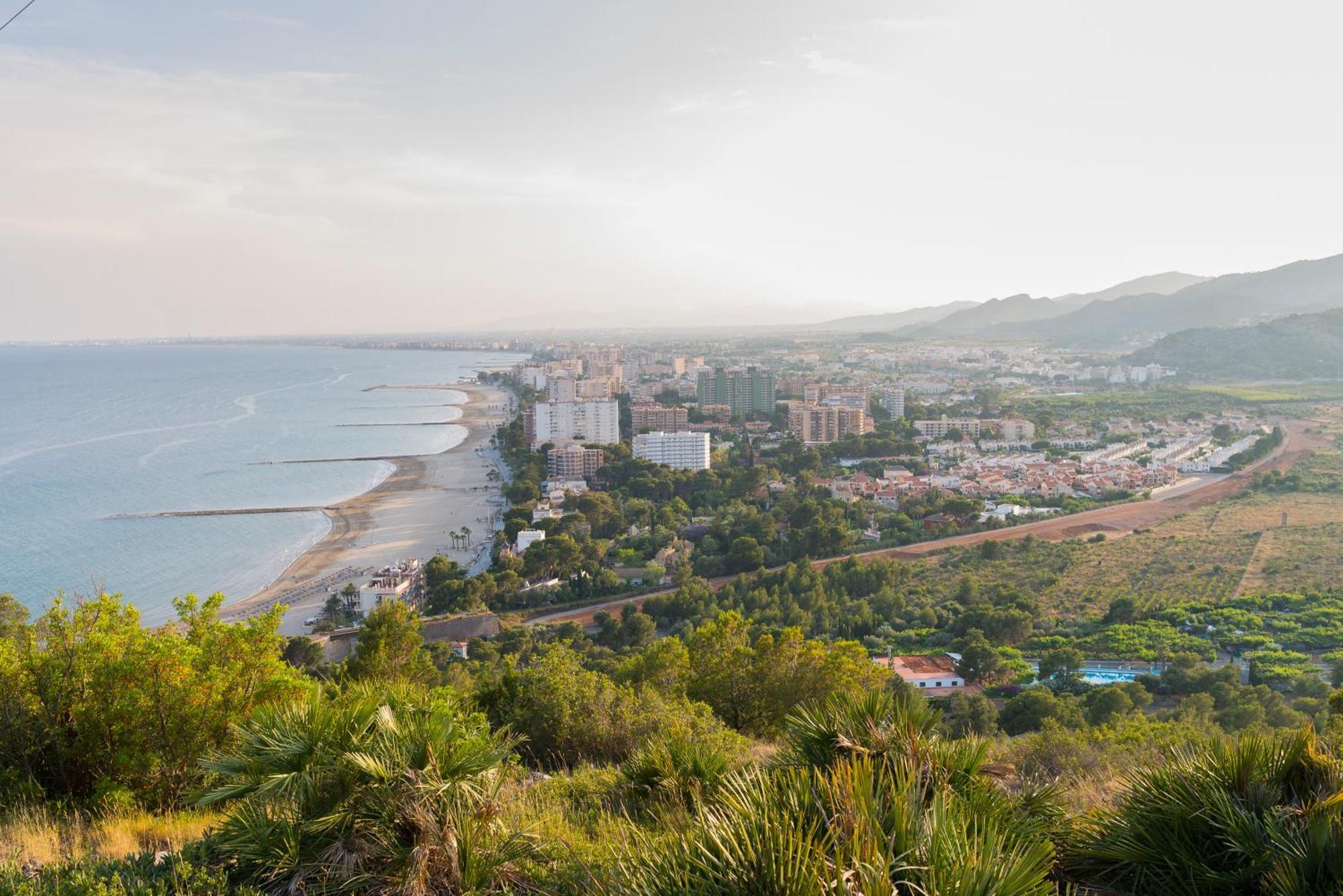 Hostal La Torre Benicassim Exterior photo